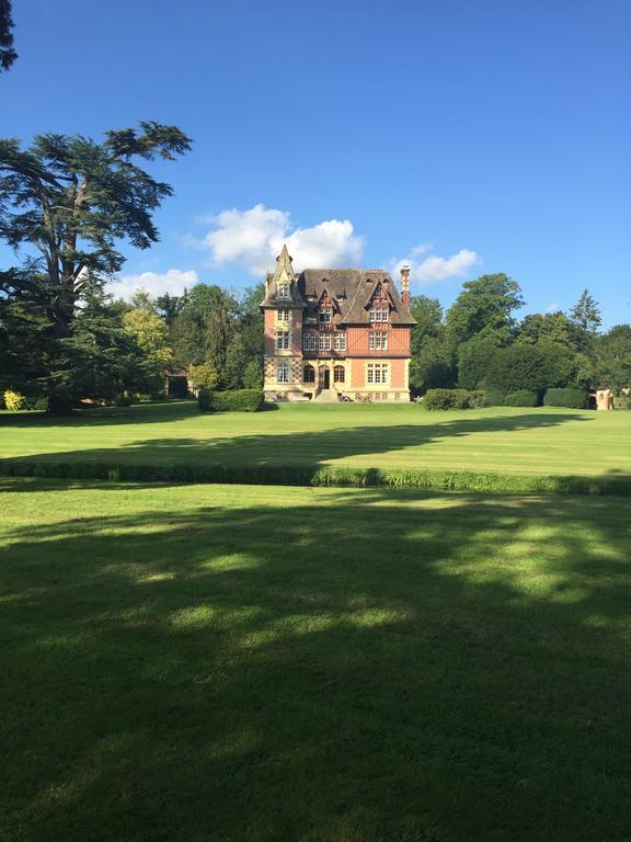 Le Manoir De Benedicte B&B Cahan Exterior foto
